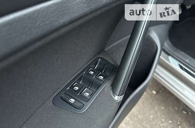 Универсал Volkswagen Golf 2017 в 