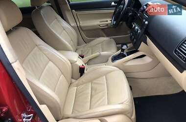 Универсал Volkswagen Golf 2008 в 