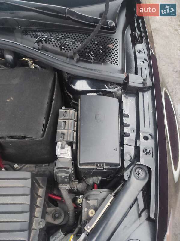 Универсал Volkswagen Golf 2015 в Сумах