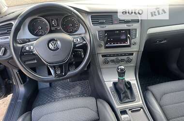 Універсал Volkswagen Golf 2014 в Івано-Франківську