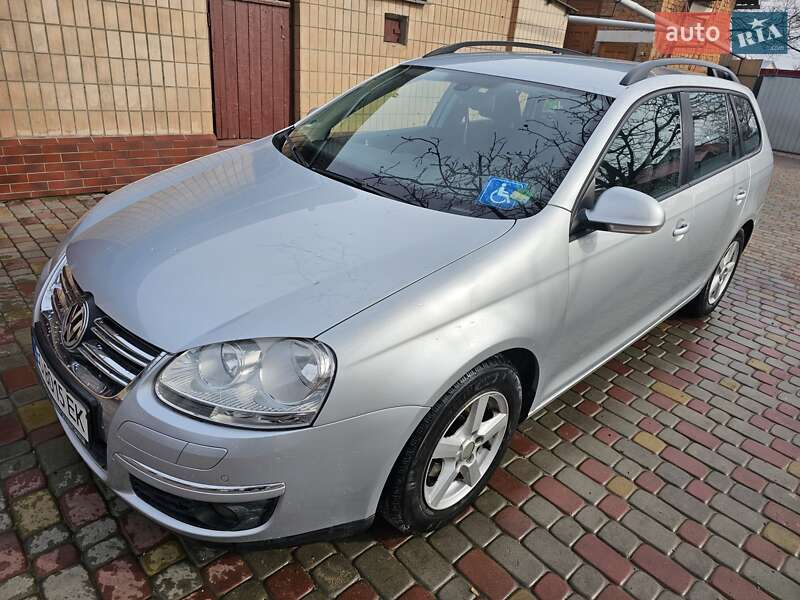 Универсал Volkswagen Golf 2009 в 