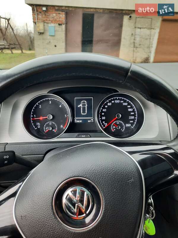 Универсал Volkswagen Golf 2016 в Львове фото 23 Универсал Volkswagen Golf 2016 в Львове