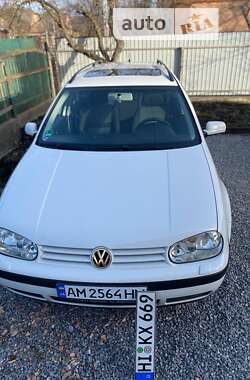 Универсал Volkswagen Golf 2003 в Бердичеве