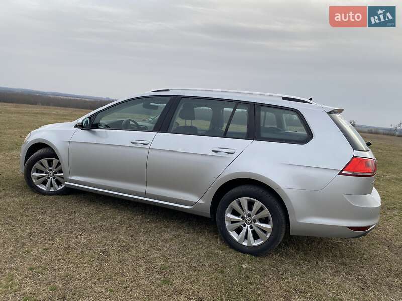 Універсал Volkswagen Golf 2016 в Крижополі