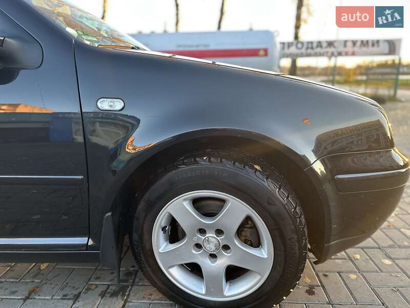 Універсал Volkswagen Golf 2003 в Полтаві