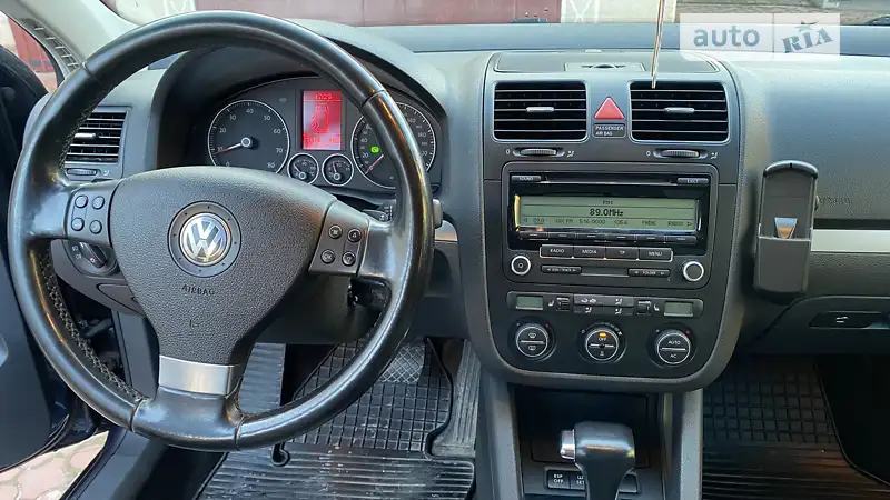 Универсал Volkswagen Golf 2009 в 