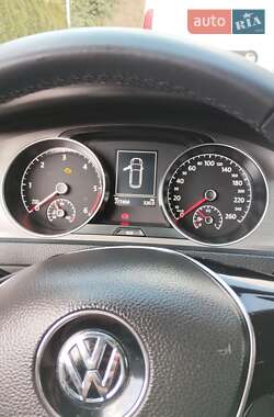 Универсал Volkswagen Golf 2013 в Ужгороде