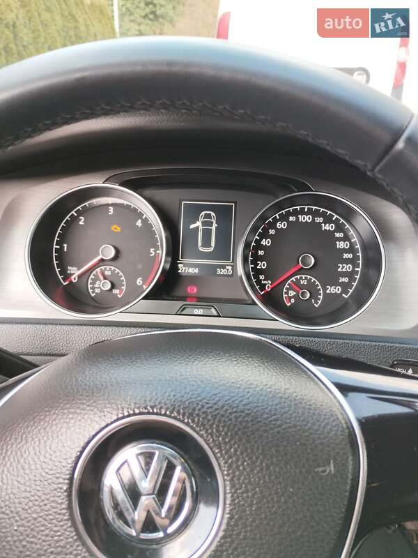 Универсал Volkswagen Golf 2013 в Ужгороде