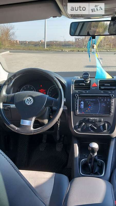 Хэтчбек Volkswagen Golf 2007 в Хмельницком