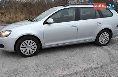 Универсал Volkswagen Golf 2011 в 