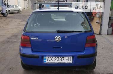 Хетчбек Volkswagen Golf 2001 в Харкові