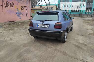 Хэтчбек Volkswagen Golf 1994 в Киеве