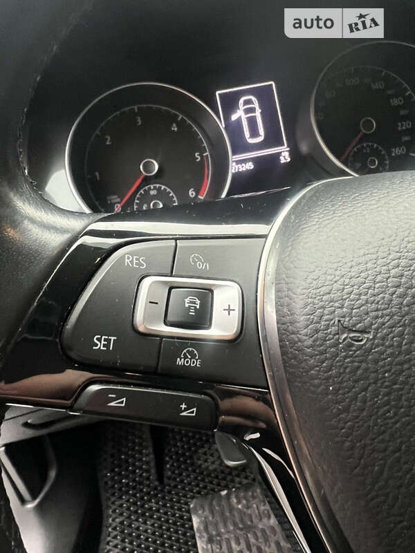 Универсал Volkswagen Golf 2017 в Днепре фото 49 Универсал Volkswagen Golf 2017 в Днепре