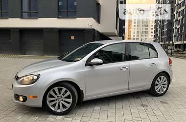 Хэтчбек Volkswagen Golf 2013 в Ивано-Франковске