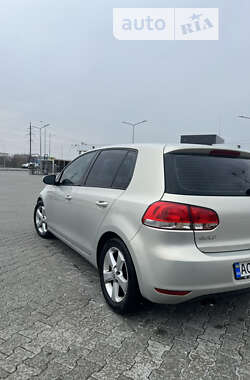 Хетчбек Volkswagen Golf 2010 в Мукачевому