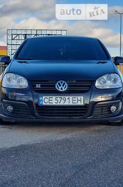 Хетчбек Volkswagen Golf 2008 в Чернівцях