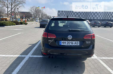 Универсал Volkswagen Golf 2015 в Одессе
