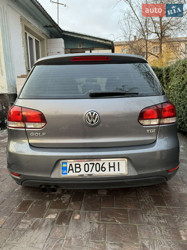 Хэтчбек Volkswagen Golf 2012 в Виннице
