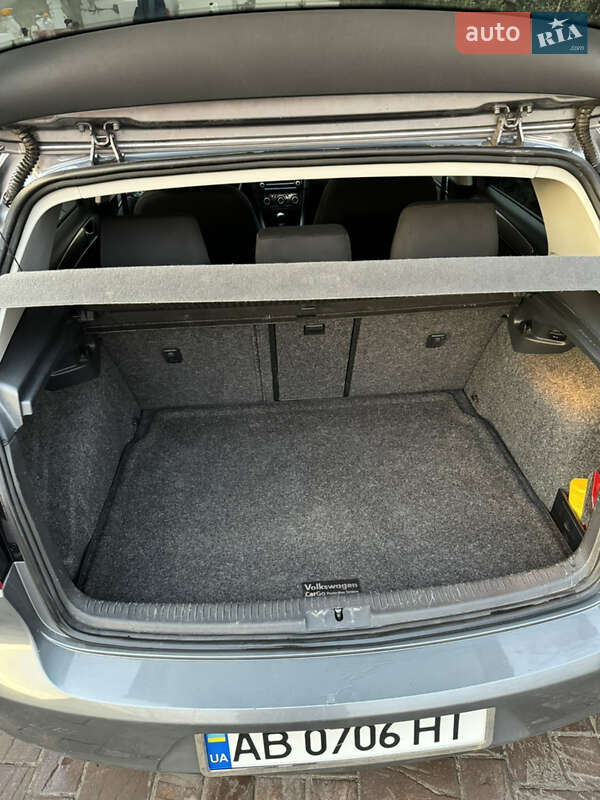 Хэтчбек Volkswagen Golf 2012 в Виннице