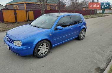 Хэтчбек Volkswagen Golf 1998 в Киеве