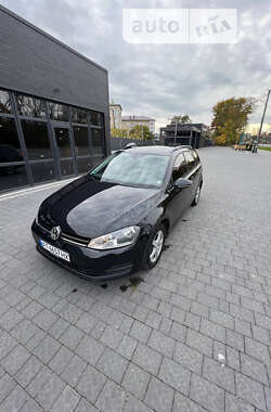 Універсал Volkswagen Golf 2013 в Івано-Франківську