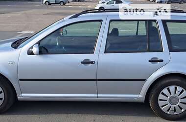 Універсал Volkswagen Golf 2002 в Одесі