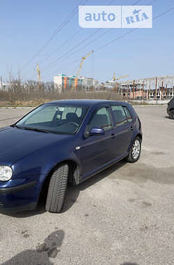 Хэтчбек Volkswagen Golf 2002 в Чернигове