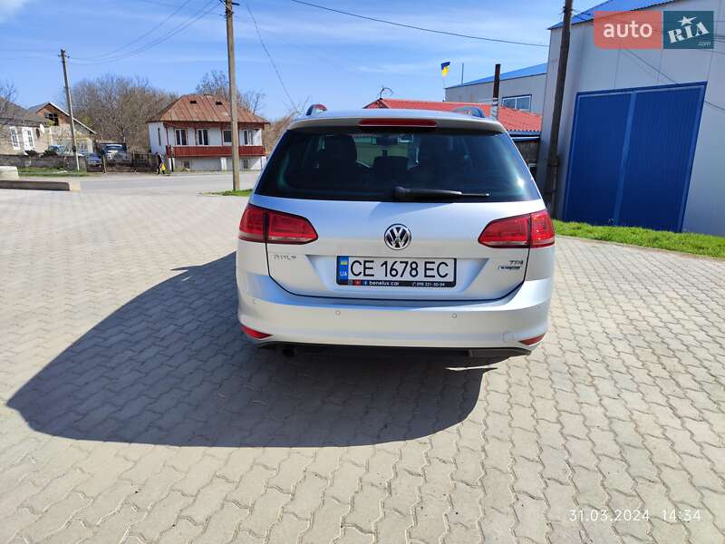 Универсал Volkswagen Golf 2014 в Сокирянах
