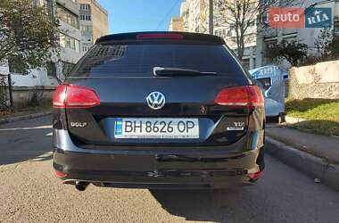 Универсал Volkswagen Golf 2014 в 