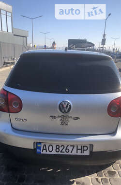 Хетчбек Volkswagen Golf 2005 в Мукачевому