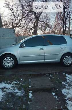 Хэтчбек Volkswagen Golf 2006 в Полтаве