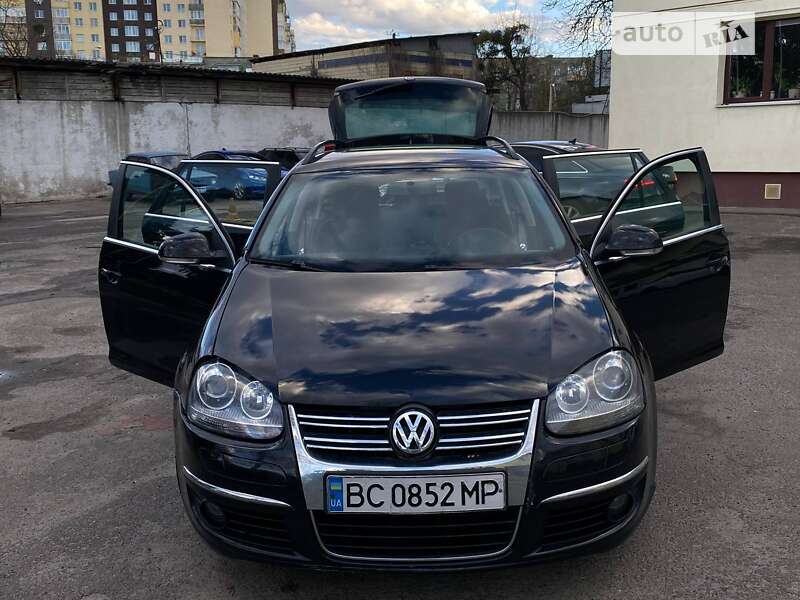 Универсал Volkswagen Golf 2008 в Львове