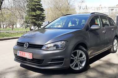 Универсал Volkswagen Golf 2014 в Ровно