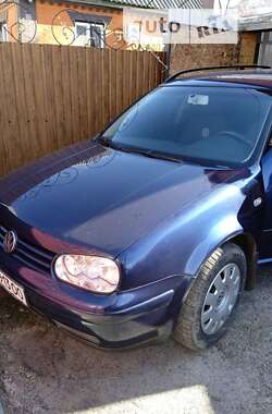 Универсал Volkswagen Golf 2004 в Лубнах