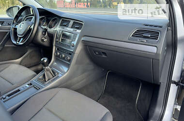 Хетчбек Volkswagen Golf 2014 в Дрогобичі