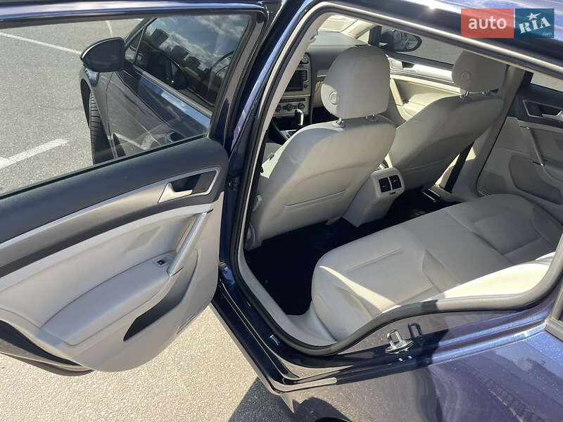 Универсал Volkswagen Golf 2014 в Одессе фото 15 Универсал Volkswagen Golf 2014 в Одессе
