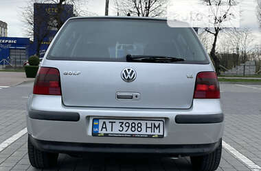 Хэтчбек Volkswagen Golf 2001 в Хмельницком