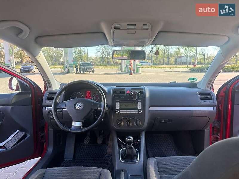 Универсал Volkswagen Golf 2008 в Житомире