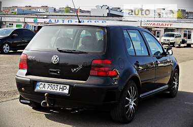 Хетчбек Volkswagen Golf 2000 в Черкасах