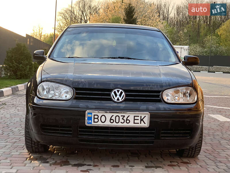 Volkswagen Golf 2001