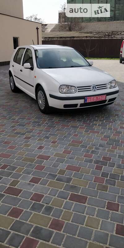 Хэтчбек Volkswagen Golf 1999 в Кременчуге