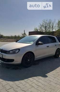 Хэтчбек Volkswagen Golf 2010 в Хорошеве