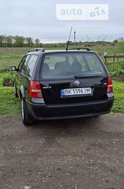 Універсал Volkswagen Golf 2005 в Рівному