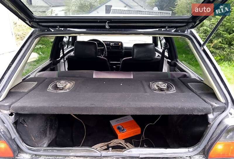 Хетчбек Volkswagen Golf 1987 в Львові