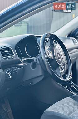 Универсал Volkswagen Golf 2010 в Казатине