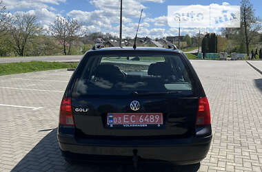 Универсал Volkswagen Golf 2001 в Дубно