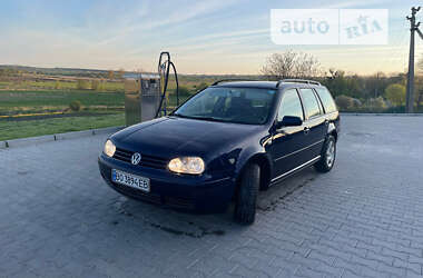 Універсал Volkswagen Golf 2001 в Шумську