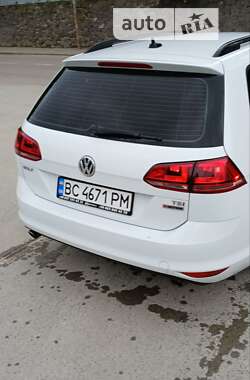 Универсал Volkswagen Golf 2017 в Бориславе