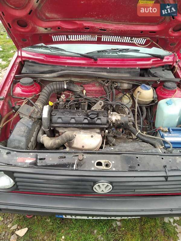 Хэтчбек Volkswagen Golf 1990 в Дрогобыче