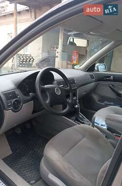 Универсал Volkswagen Golf 2001 в Тернополе